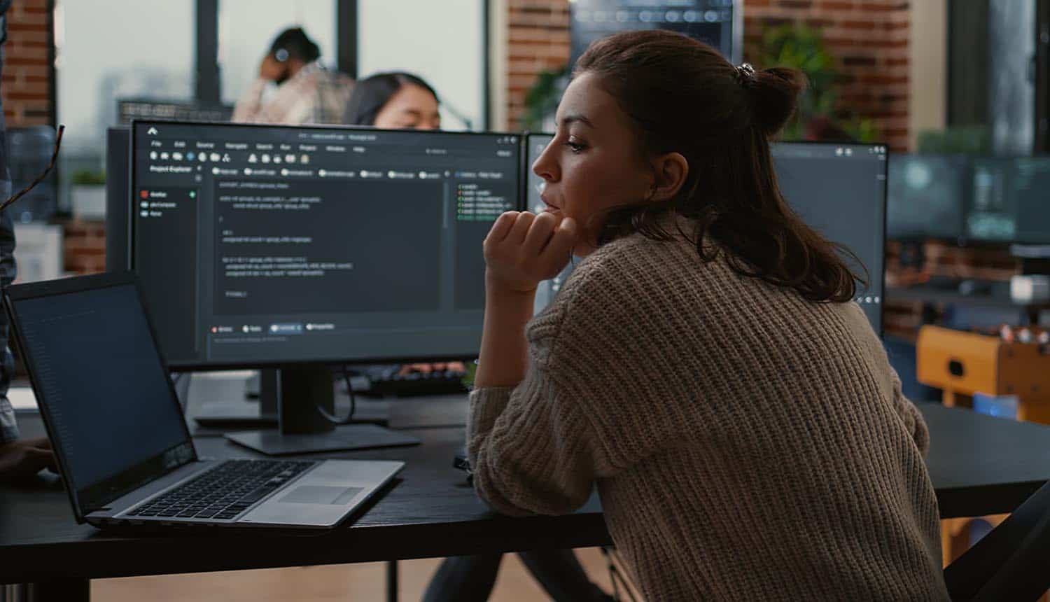 Vulnerable Code Regularly Ships, Developers Frequently Miss Security Alerts as Workloads Become Untenable