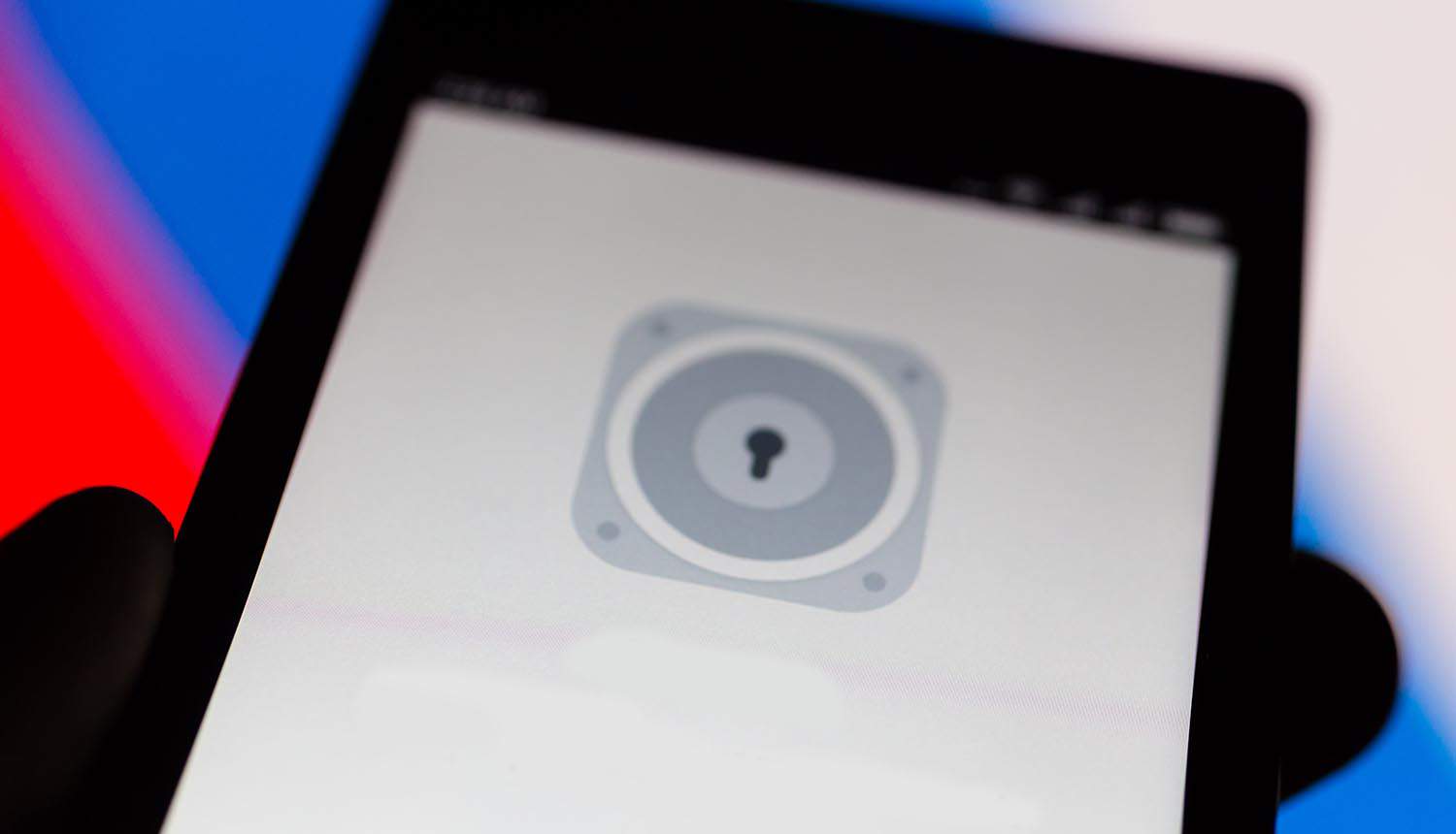 Fears of Online Activity Tracking as Hidden Russian Software Found in Thousands of Apps From US Government Agencies and Major Companies
