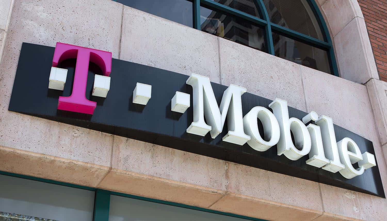 T-Mobile store showing FCC settlement for data breaches