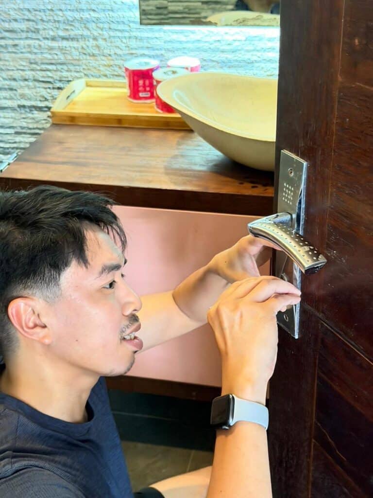 Lockpicking in Action, Company Retreat 2025 in Bali